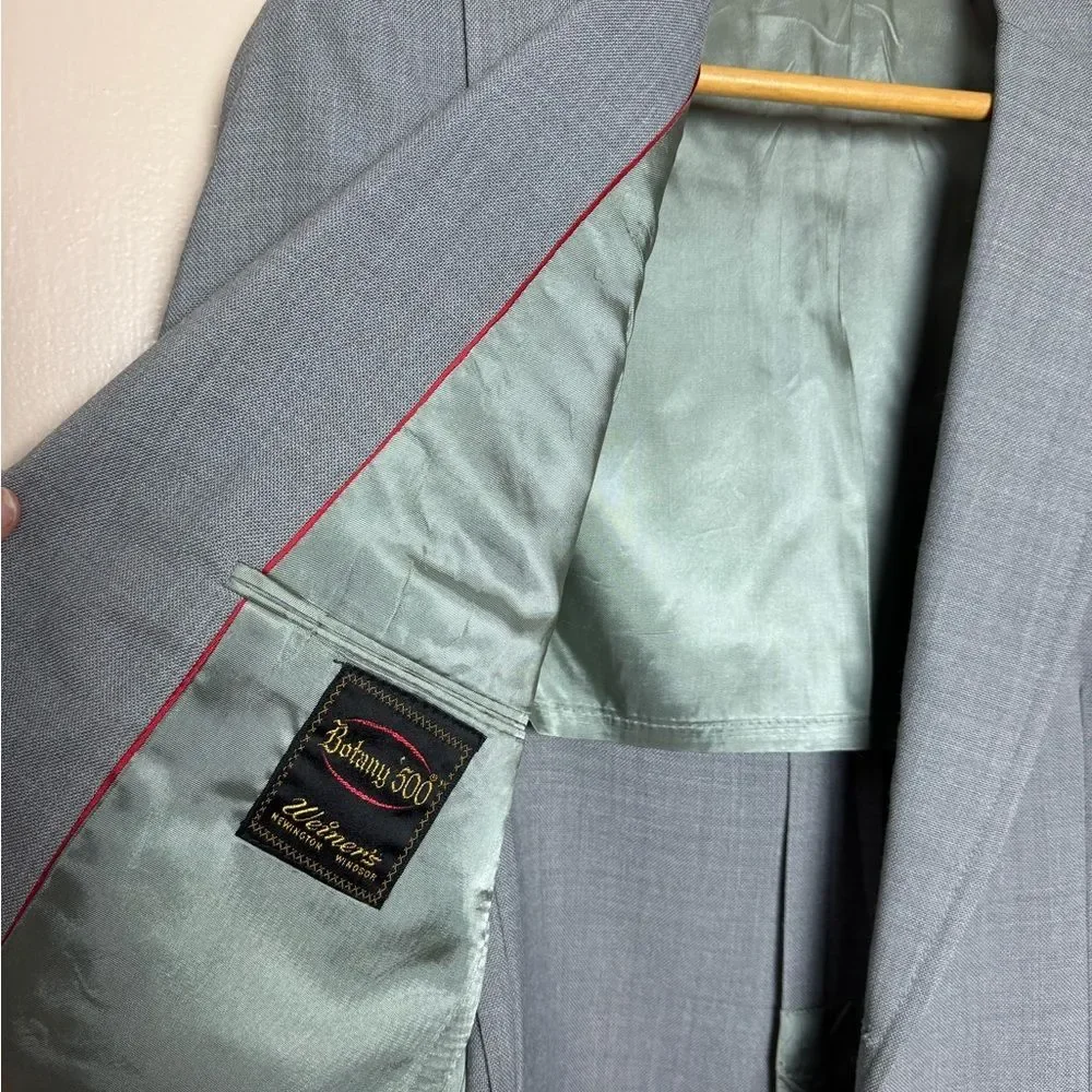 SALE! Men’s Gray Botany 500 Vintage Sportcoat Size 36S EUC